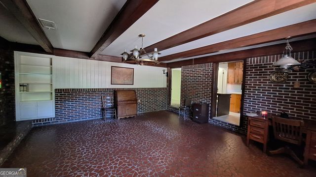 1239 Milstead Avenue NE, Conyers, GA 30012