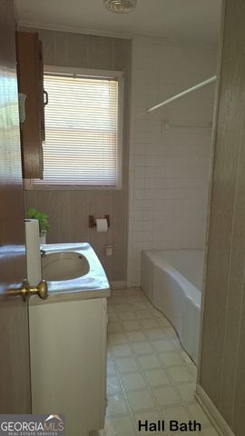 1239 Milstead Avenue NE, Conyers, GA 30012