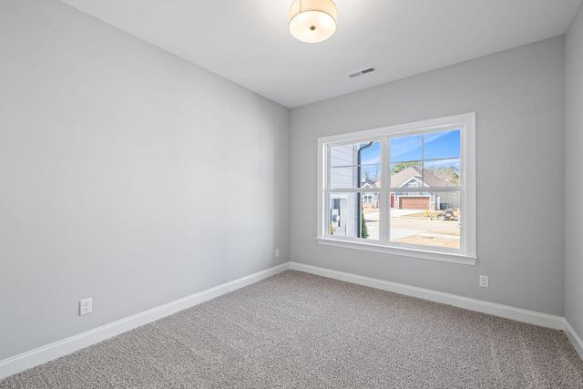 1587 Whisper Winds Lane 40, Ooltewah, TN 37363