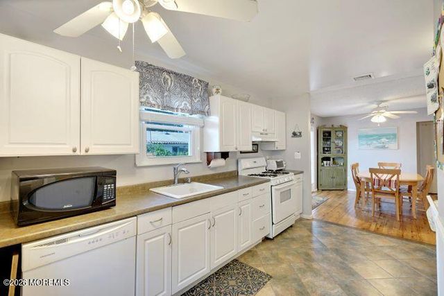 81 Berry Place, Long Branch, NJ 07740