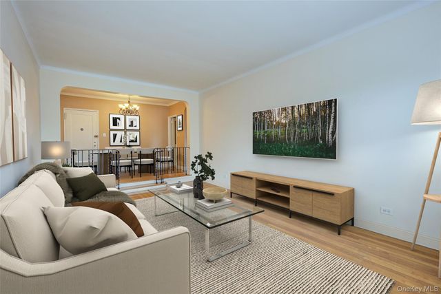 77-15 113th Street 6K, Forest Hills, NY 11375