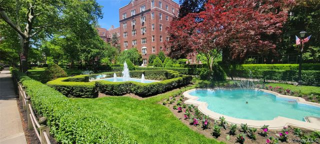 77-15 113th Street 6K, Forest Hills, NY 11375