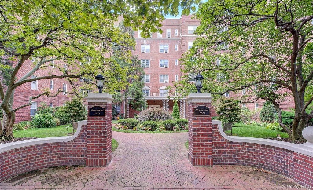 77-15 113th Street 6K, Forest Hills, NY 11375 — photo 2