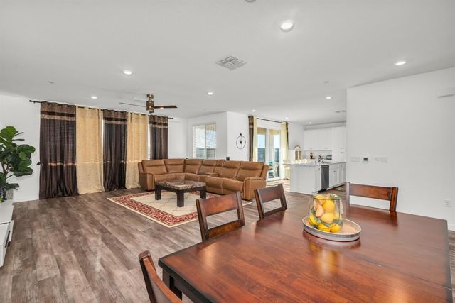 4506 Duckhawk Cir, Rancho Cordova, CA 95742
