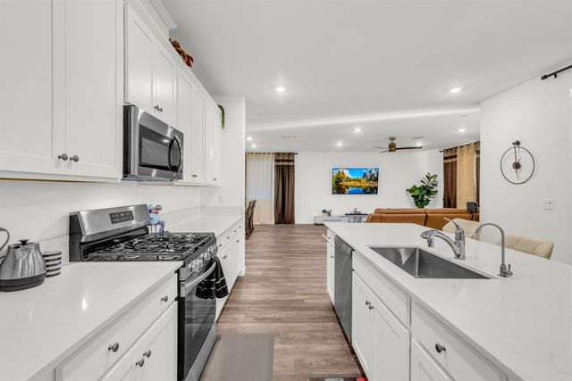 4506 Duckhawk Cir, Rancho Cordova, CA 95742