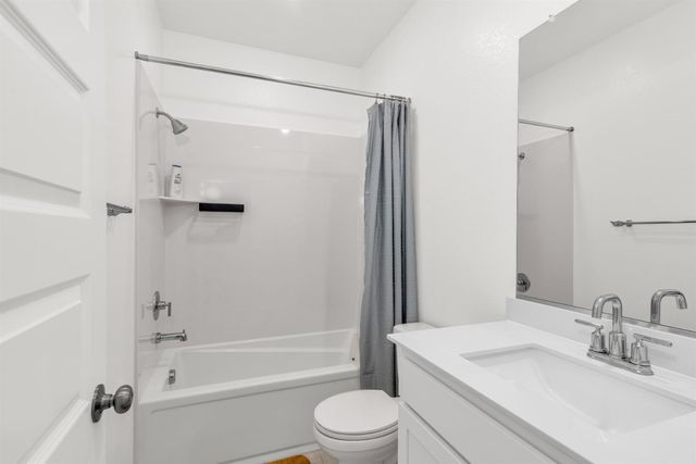 4506 Duckhawk Cir, Rancho Cordova, CA 95742