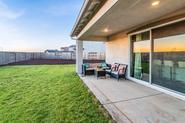 4506 Duckhawk Cir, Rancho Cordova, CA 95742