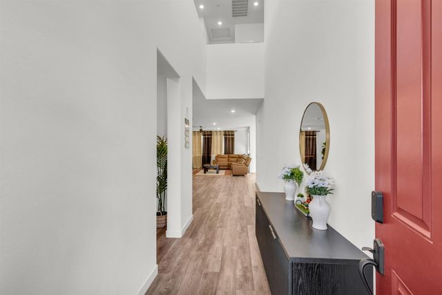 4506 Duckhawk Cir, Rancho Cordova, CA 95742