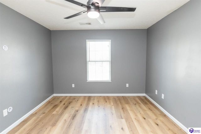 248 Blossom Lane, Elizabethtown, KY 42701