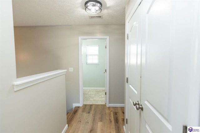 248 Blossom Lane, Elizabethtown, KY 42701