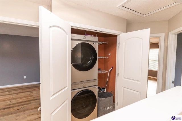 248 Blossom Lane, Elizabethtown, KY 42701