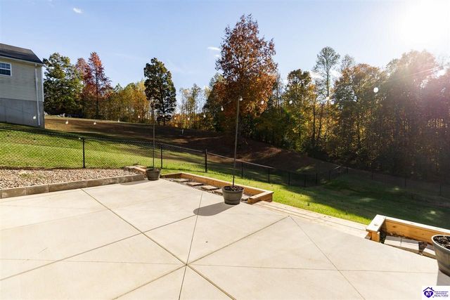 248 Blossom Lane, Elizabethtown, KY 42701