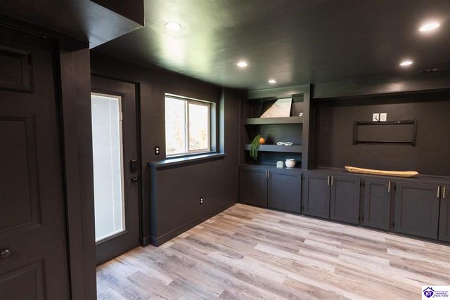 248 Blossom Lane, Elizabethtown, KY 42701