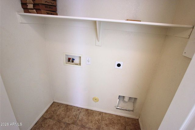 12412 W MONTEBELLO Avenue, Litchfield Park, AZ 85340