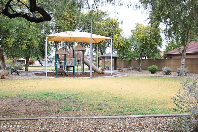 12412 W MONTEBELLO Avenue, Litchfield Park, AZ 85340