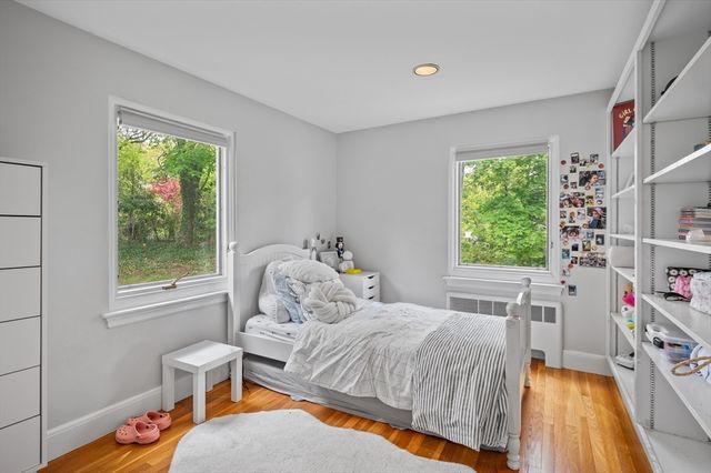 150 Cotton St, Newton, MA 02458