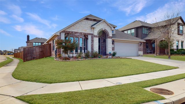 1119 Kettlewood Drive, Justin, TX 76247