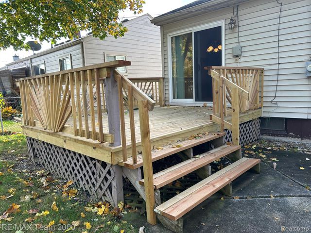 1032 GILMAN Street, Garden City, MI 48135