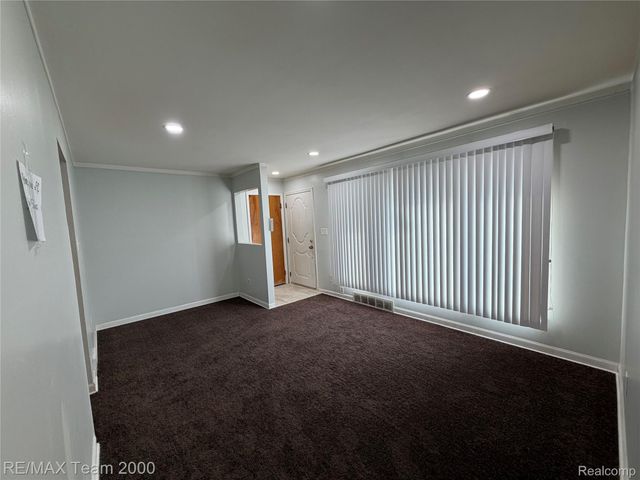 1032 GILMAN Street, Garden City, MI 48135