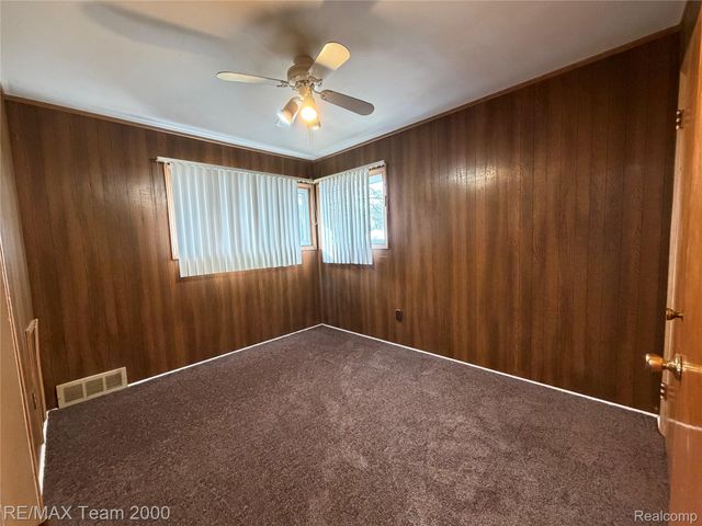 1032 GILMAN Street, Garden City, MI 48135