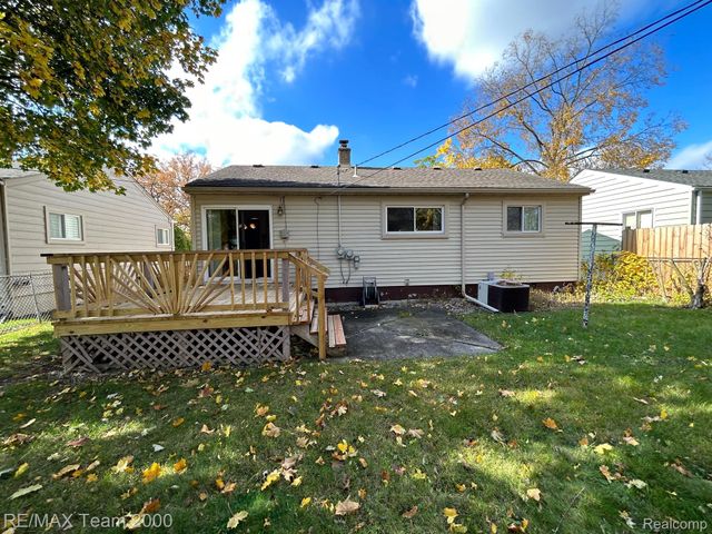 1032 GILMAN Street, Garden City, MI 48135