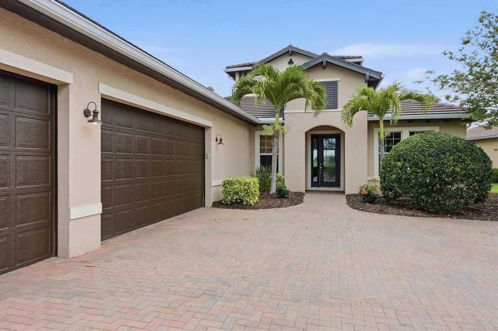 Image 13 of property listing at 5122 TIDEWATER PRESERVE BOULEVARD, Bradenton, FL 34208