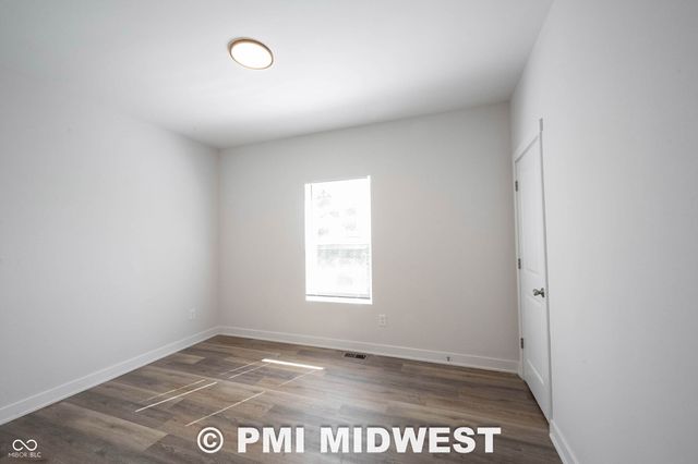 1525 E Market Street, Indianapolis, IN 46201