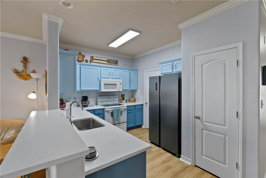15102 Leeward Dr 602, Corpus Christi, TX 78418 — photo 5