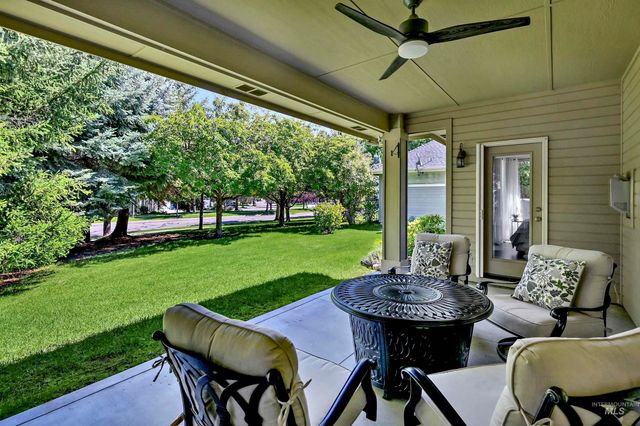 830 E Thunderbird Court, Eagle, ID 83616