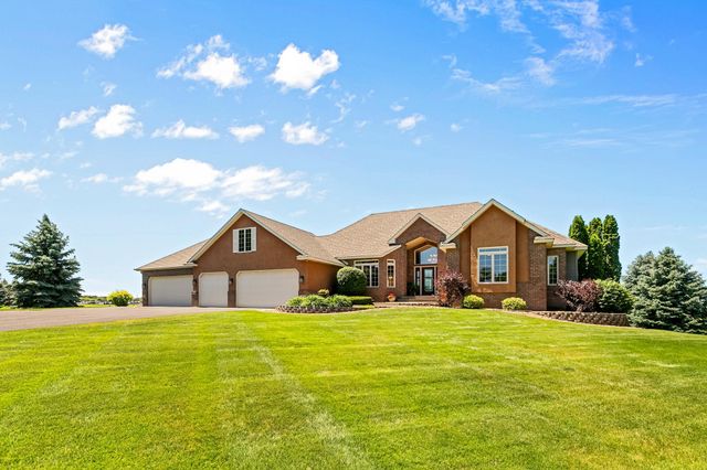 15680 Andrie Street NW, Ramsey, MN 55303