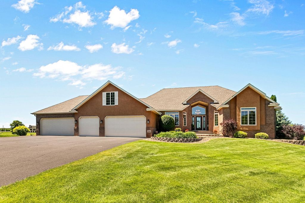 15680 Andrie Street NW, Ramsey, MN 55303
