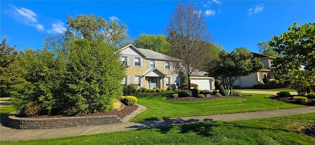 15017 Regency Drive, Strongsville, OH 44149