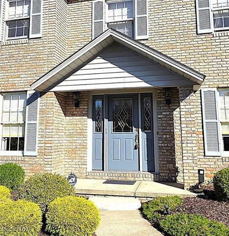 15017 Regency Drive, Strongsville, OH 44149