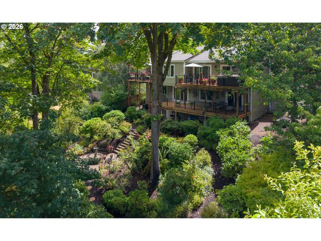 107 GARIBALDI St, Lake Oswego, OR 97035
