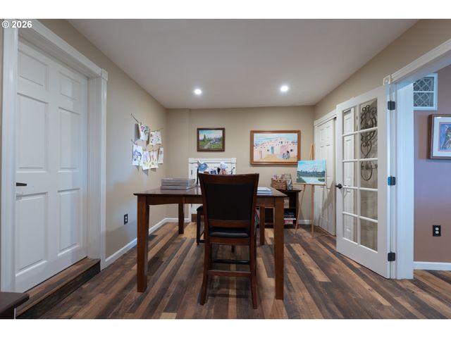 107 GARIBALDI St, Lake Oswego, OR 97035