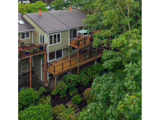 107 GARIBALDI St, Lake Oswego, OR 97035