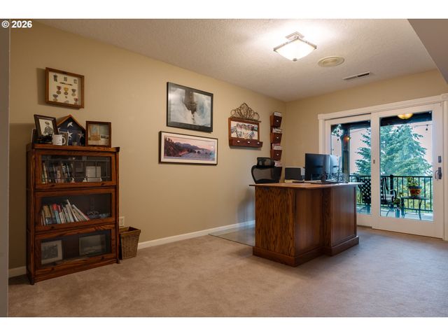 107 GARIBALDI St, Lake Oswego, OR 97035