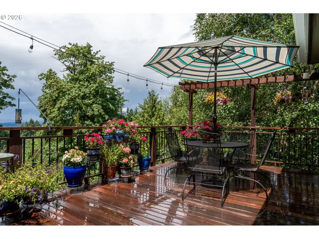 107 GARIBALDI St, Lake Oswego, OR 97035