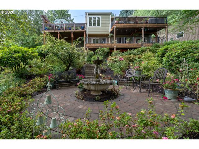 107 GARIBALDI St, Lake Oswego, OR 97035