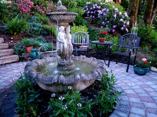 107 GARIBALDI St, Lake Oswego, OR 97035