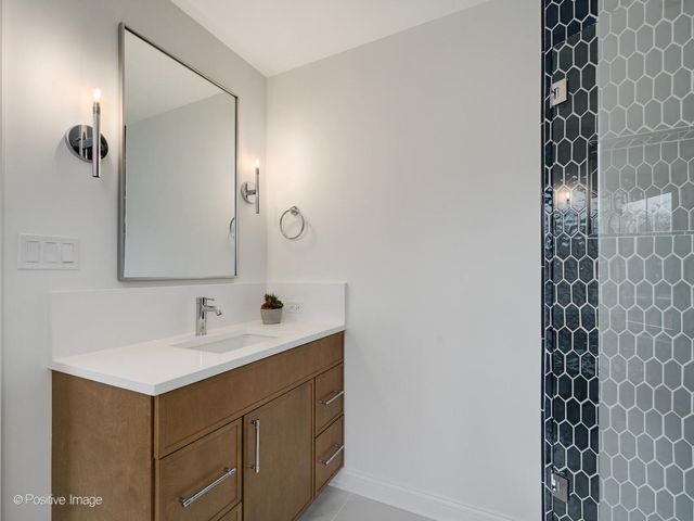 3031 Indianwood Road, Wilmette, IL 60091