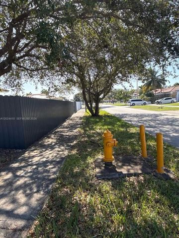 14172 SW 291st Ter, Homestead, FL 33033