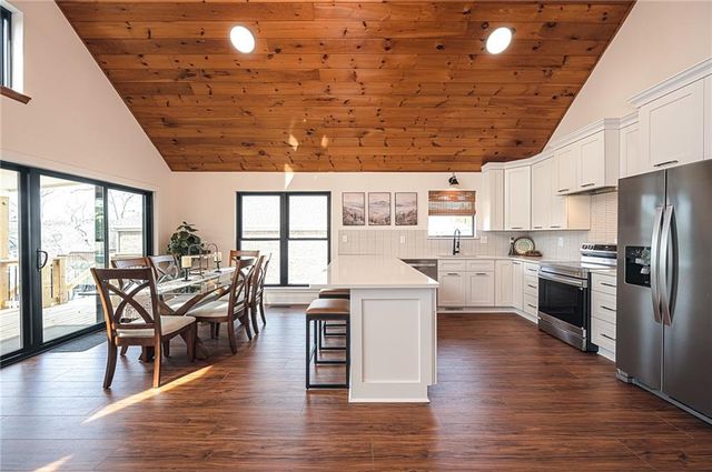 3339 Cove Overlook Drive, Gainesville, GA 30501
