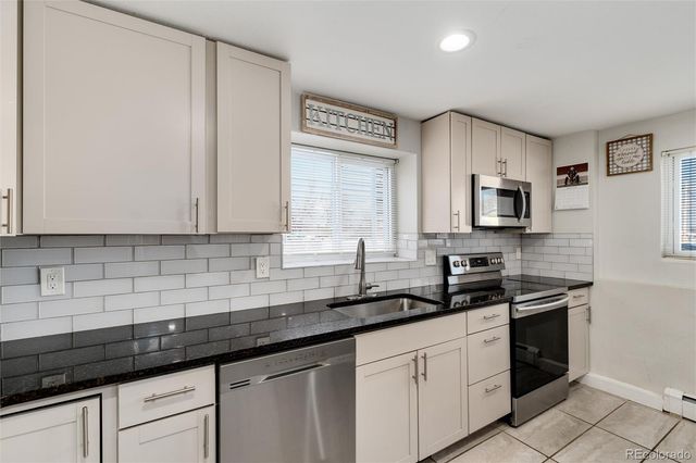 3530 W Lehigh Avenue, Denver, CO 80236