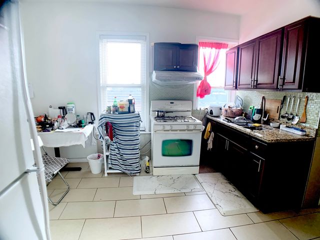 3626 S Ashland Avenue, Chicago, IL 60609