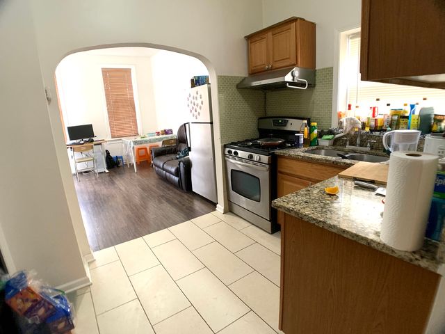 3626 S Ashland Avenue, Chicago, IL 60609