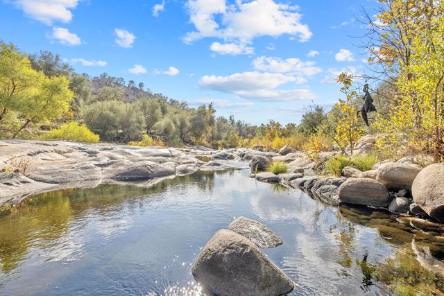 38129 Balch Park Road, Springville, CA 93265