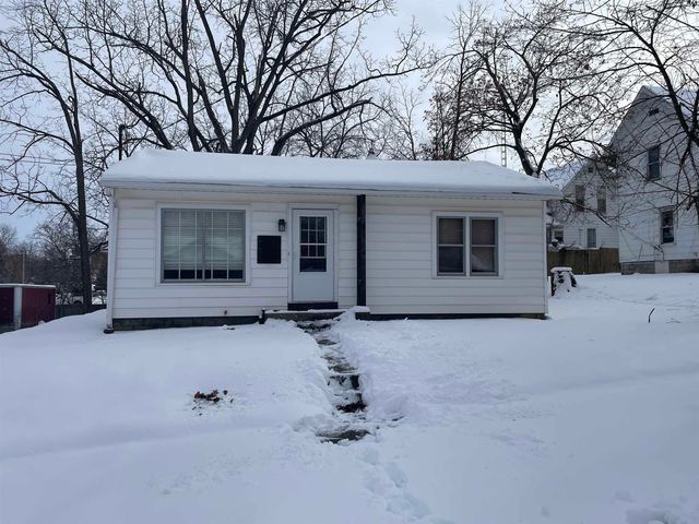 317 S West Street, Angola, IN 46703