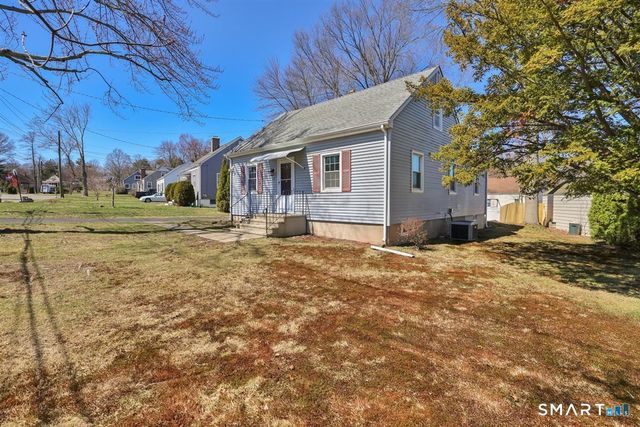 57 Vineyard Road, North Haven, CT 06473