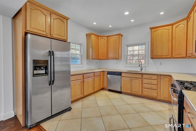 57 Vineyard Road, North Haven, CT 06473